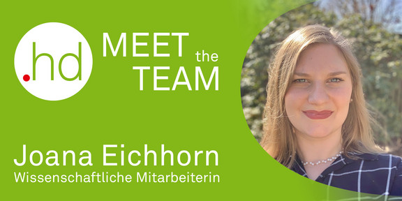 Porträtfoto von Joana Eichhorn. Links daneben das Logo des Bereichs Hochschuldidaktik in einem weißen Kreis und der Schriftzug „Meet the Team, Joana Eichhorn, wissenschaftliche Mitarbeiterin“