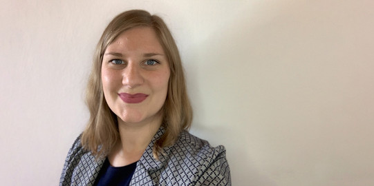 Porträtfoto von Joana Eichhorn Theissig